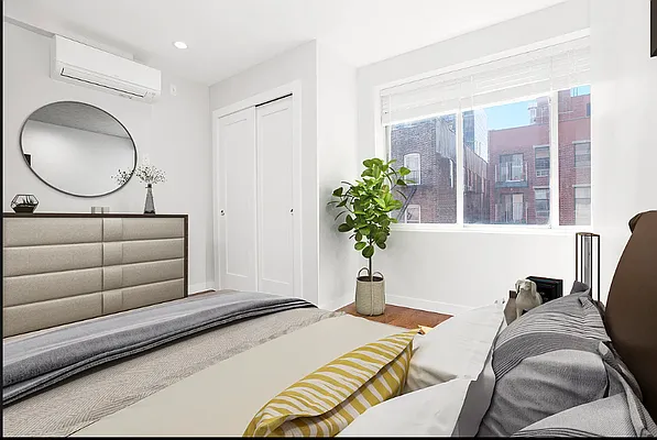 Rented by REAL New York | media 3