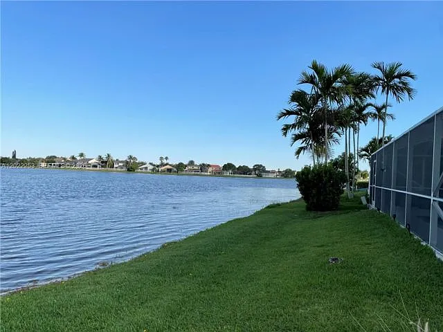 1144 Fairfield Meadows Dr — Photo 7