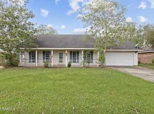 222 Sunflower Dr, Lafayette, LA 70508