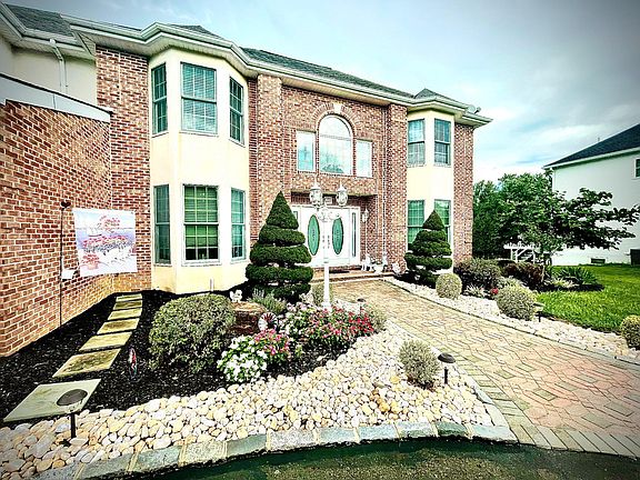 3rd image of 1830 Buck Rd