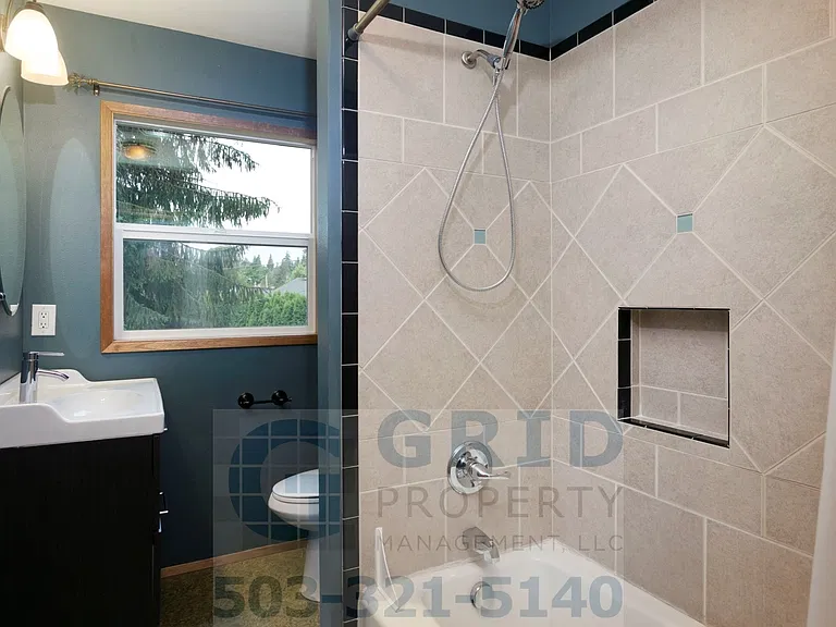 3431 NE 92nd Ave — Photo 19