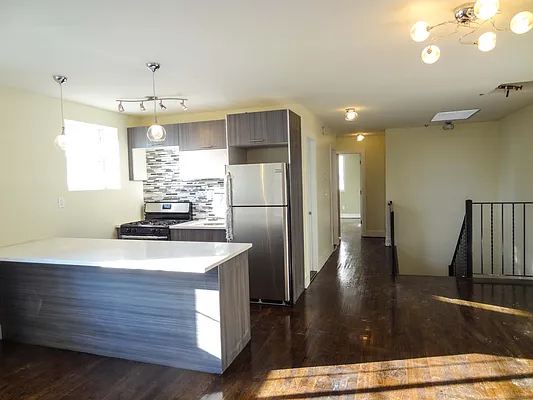 Rented by Lofts and Flats LLC | media 19