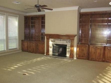 5th image of 1205 Mission Hills Dr