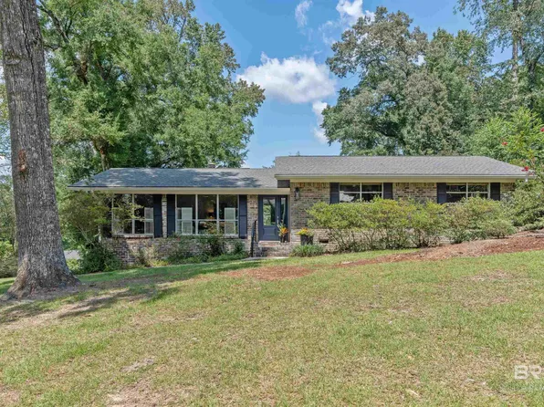 201 Confederate Dr N, Daphne, AL 36527