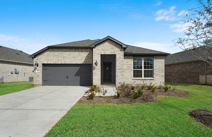1st image of 7407 Rolling Stone Dr