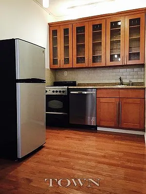 Rented by Town Residential | media 6