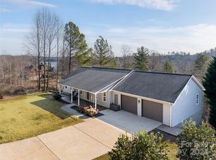 300 Waterglyn Way, Nebo, NC 28761