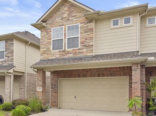 525 N 1st St, La Porte, TX 77571