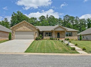 5200 Summerfield Dr E, Tuscaloosa, AL 35404