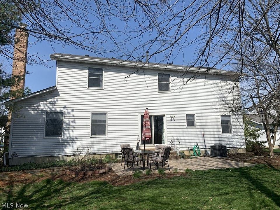 2nd image of 499 Foxborough Dr
