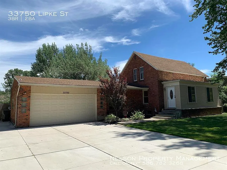 33750 Lipke St photo 1
