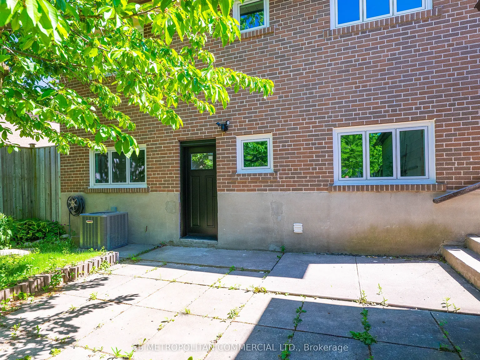 1 bed, $1,580 — Photo 2