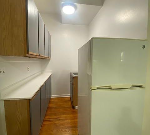 5th image of 1125 Dean St APT 3R