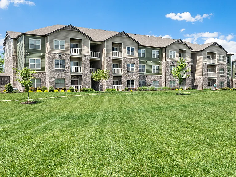 Addison at Rossview — Photo 19