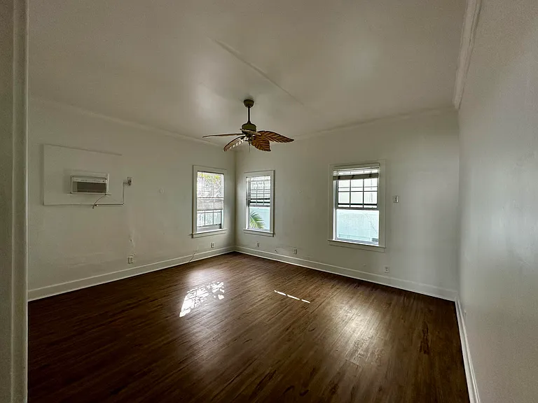 270 Seminole Ave #3 — Photo 8