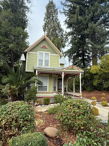 172 Orange St #1 Photo 1 172 Orange St #1 Photo 1