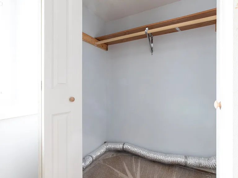 1433 Shipley Ferry Rd E — Photo 21