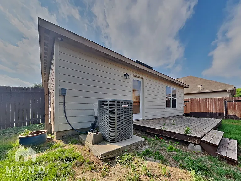 1680 Amy Dr — Photo 19