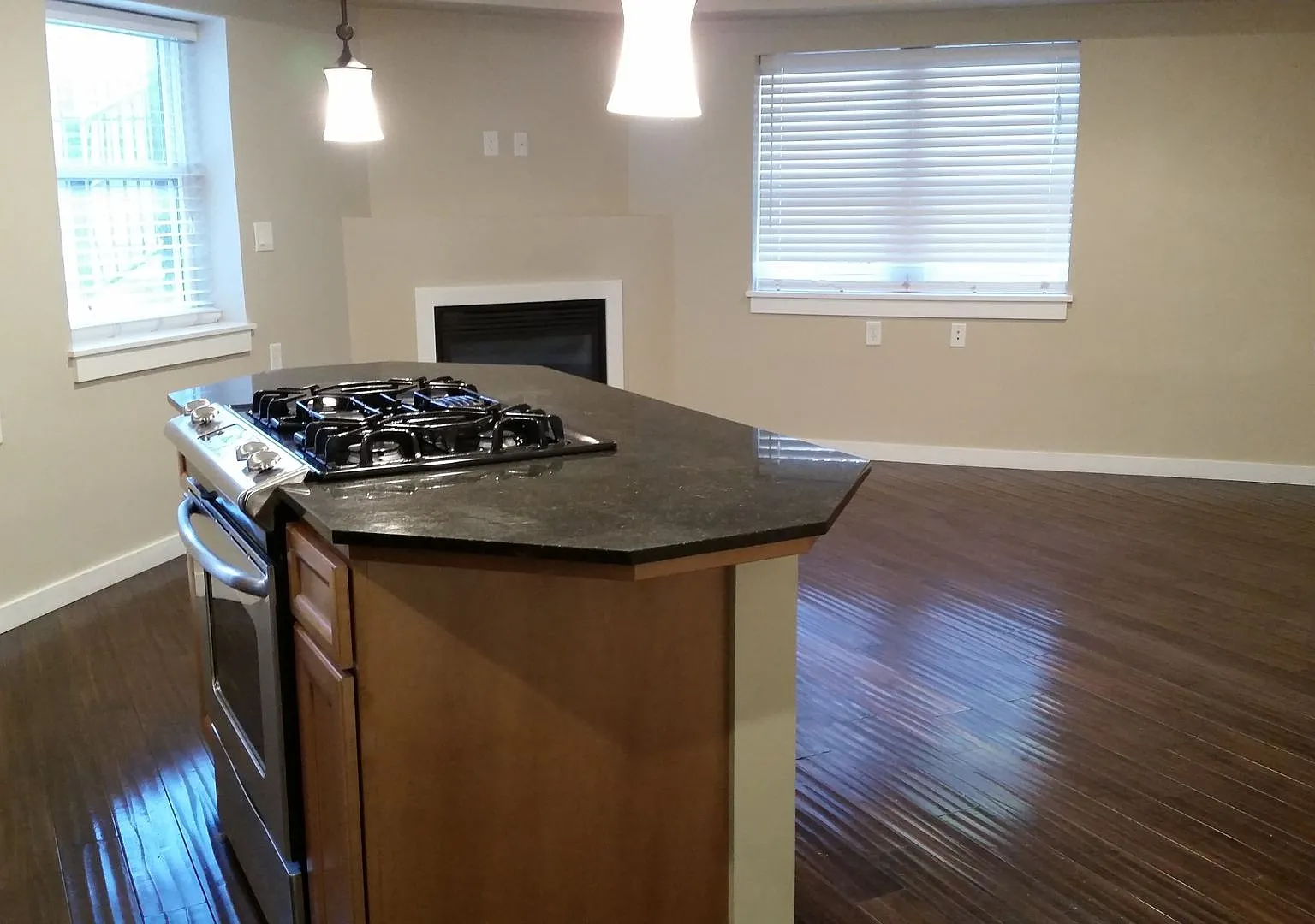 Manor Apartments — Photo 3