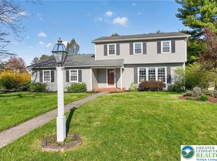 1078 Hill Dr, Allentown, PA 18103