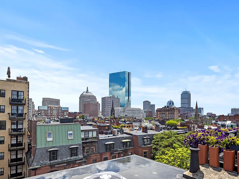 101 Beacon St #PENTHOUSE — Photo 30