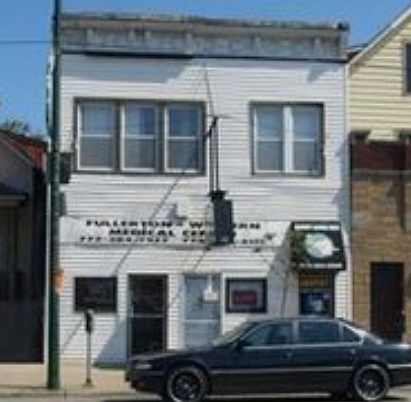 1st image of 2414 W Fullerton Ave #2