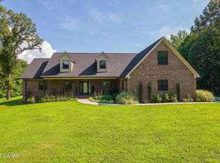 28 John Neal Rd, Bradford, TN 38316