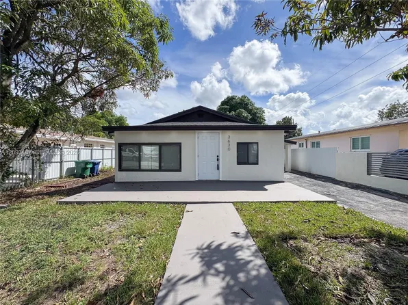 3630 NW 98th St, Miami, FL 33147