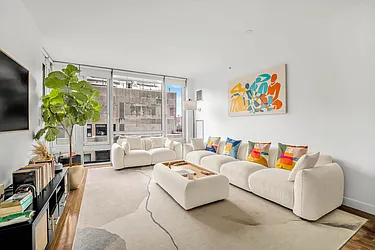 261 West 28th Street, #9C