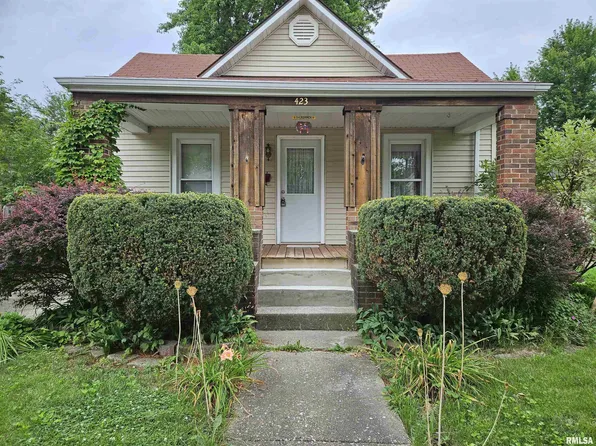 423 S Madison St, Macomb, IL 61455