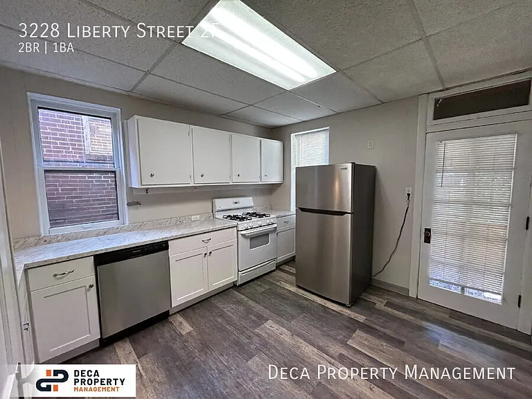 3228 Liberty St #2F — Photo 6
