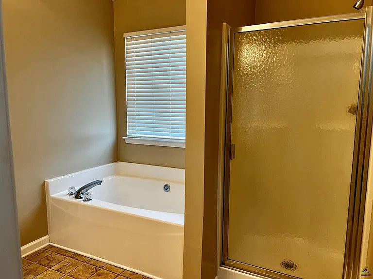 125 Faybrook Dr — Photo 30