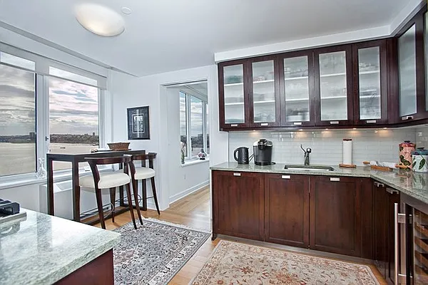 Rented by BLU Real Estate | media 9