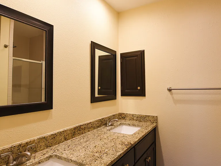 9 Chapel Hill Cir — Photo 23