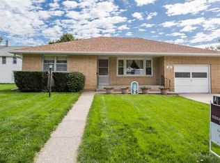 402 S 6th St, Humphrey, NE 68642
