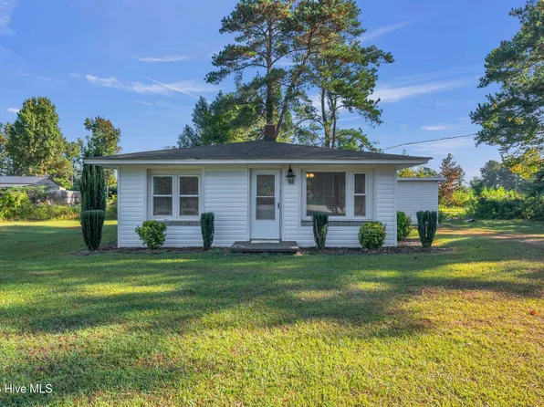 351 Green Swamp Road S, Bolton, NC 28423