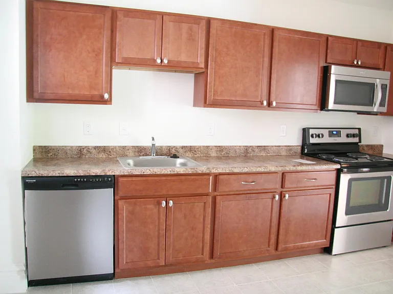 345 Rosedale Ave — Photo 24