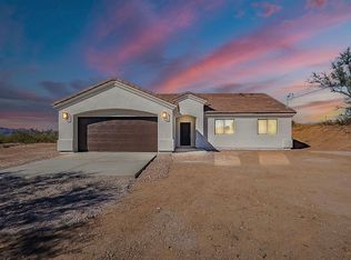 97 Circulo Penjamo, Rio Rico, AZ 85648