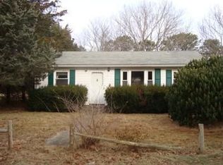 30 Pine Rd, East Sandwich, MA 02537