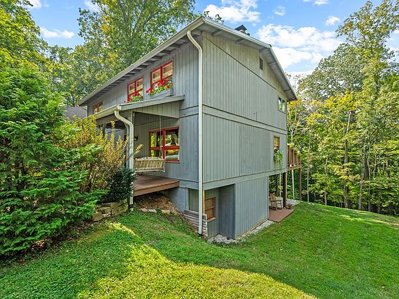 5th image of 1542 Annandale Dr