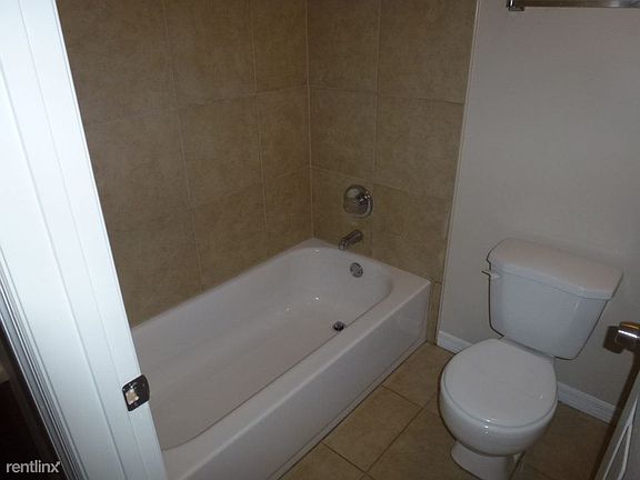 92200181_8339 Weybridge Drive_Jacksonville_FL_2017-5