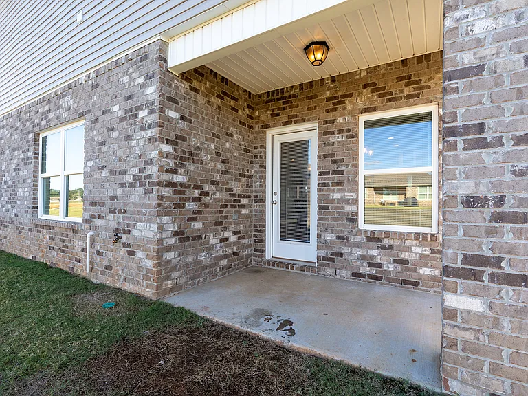 111 Heritage Lakes Blvd — Photo 15