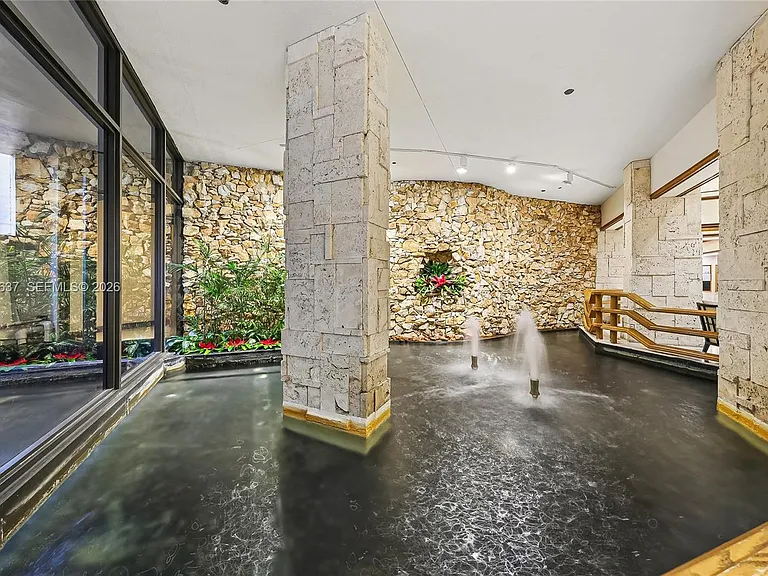 3 Grove Isle Dr #C1208 — Photo 15