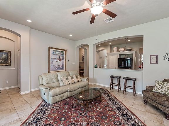 4th image of 15540 Creek Meadow Blvd N