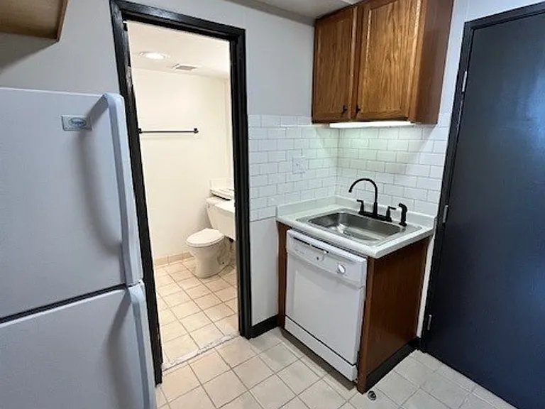 The McCoy at 8035 Apartments - Clive — Photo 39