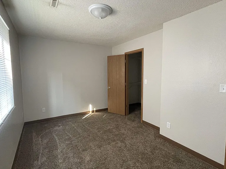 2458 Lakeside Dr #2 — Photo 12