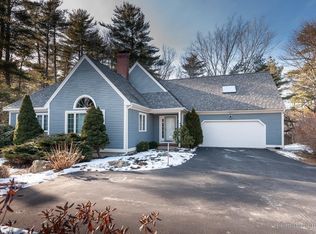12 Linden Ln, York, ME 03909