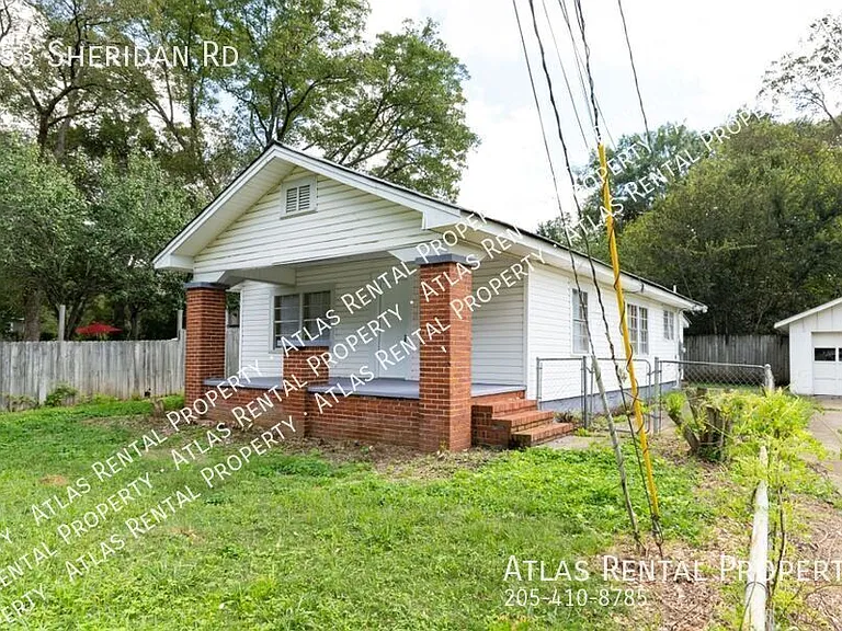 653 Sheridan Rd — Photo 2