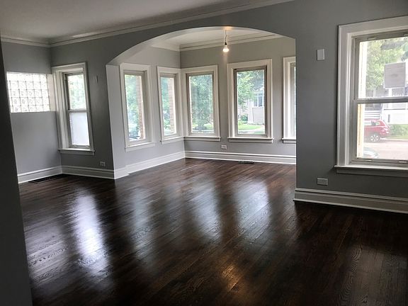 3rd image of 833 S Cuyler Ave