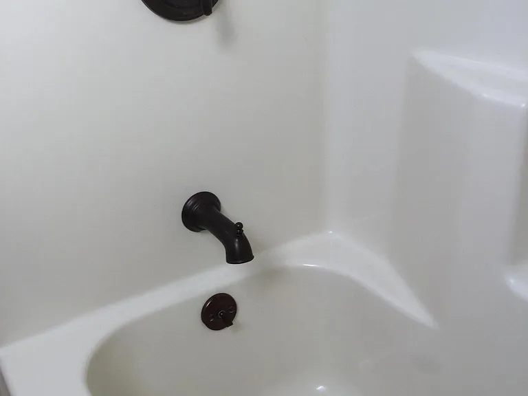 Bathtub